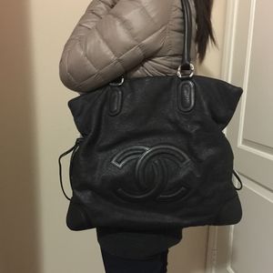 Chanel shoulder bag
